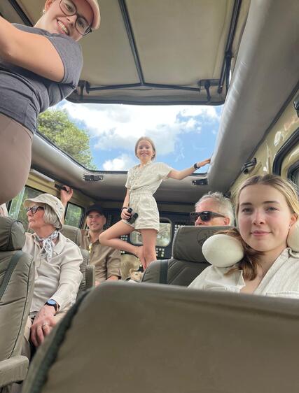 Tre generationer på safari – Monas resa genom Tanzania och Zanzibar