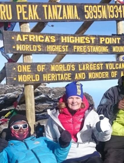Eva & Josefin: Kilimanjaro & Zanzibar