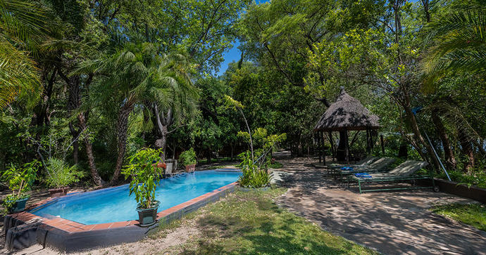 Mahangu Safari Lodge