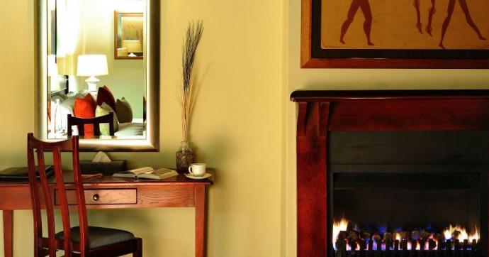 Tilney Manor