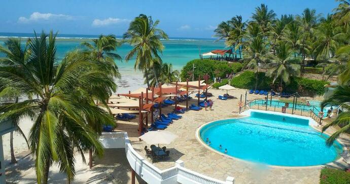 Voyager Beach Resort