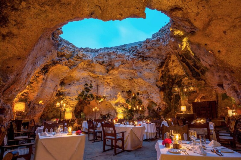 Stemningsfulle omgivelser i Ali Barbour's Cave