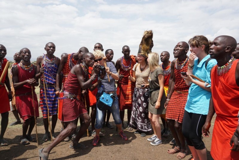 Möte med lokala folket i Masai Mara