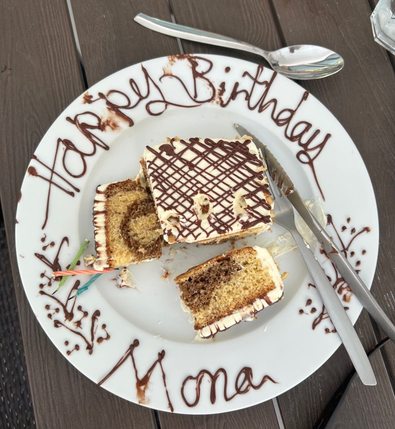 F&ouml;delsedagsfirande i Tanzania