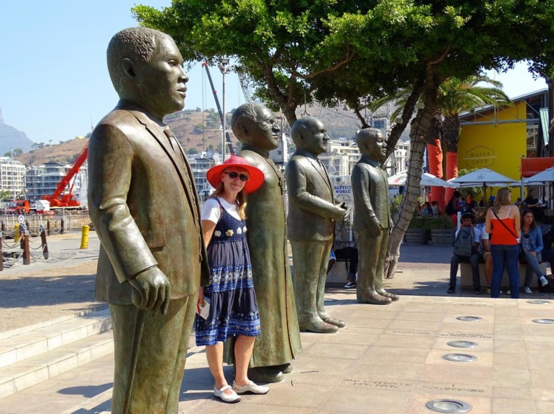 Statyer av Albert Luthuli, Desmond Tuto, F W Klerk och Nelson Mandela på Nobel Square