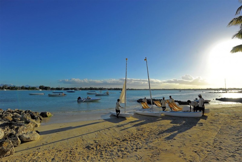 På en strand i Mauritius