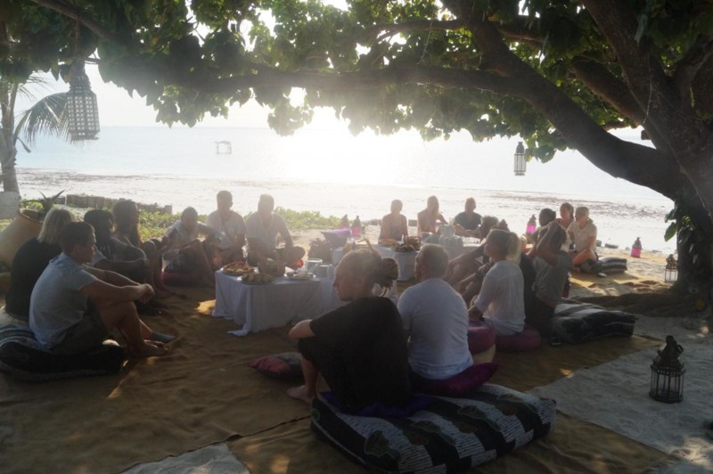 Solnedgång på Zanzibar och middag på stranden