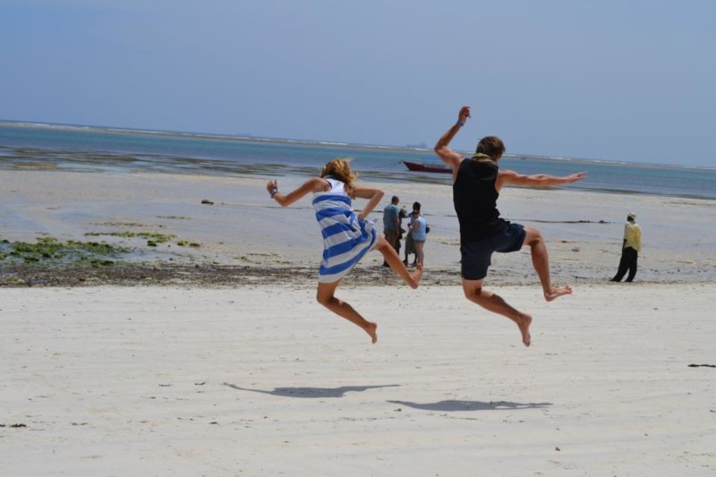 En strand i Mombasa